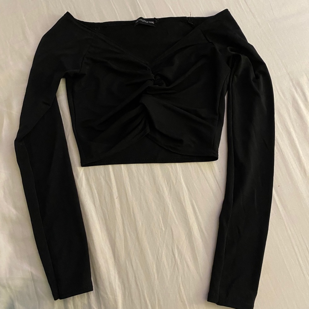 Pretty little Thing Cropped long Sleeve